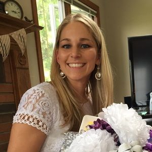 Meet your Posher, Julie